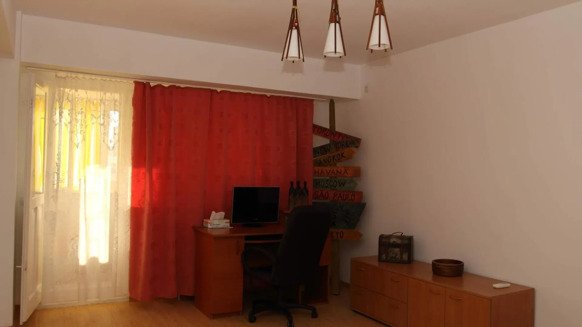 Sunshine 3 Rooms Apartment Near Arena Nationala Bucarest