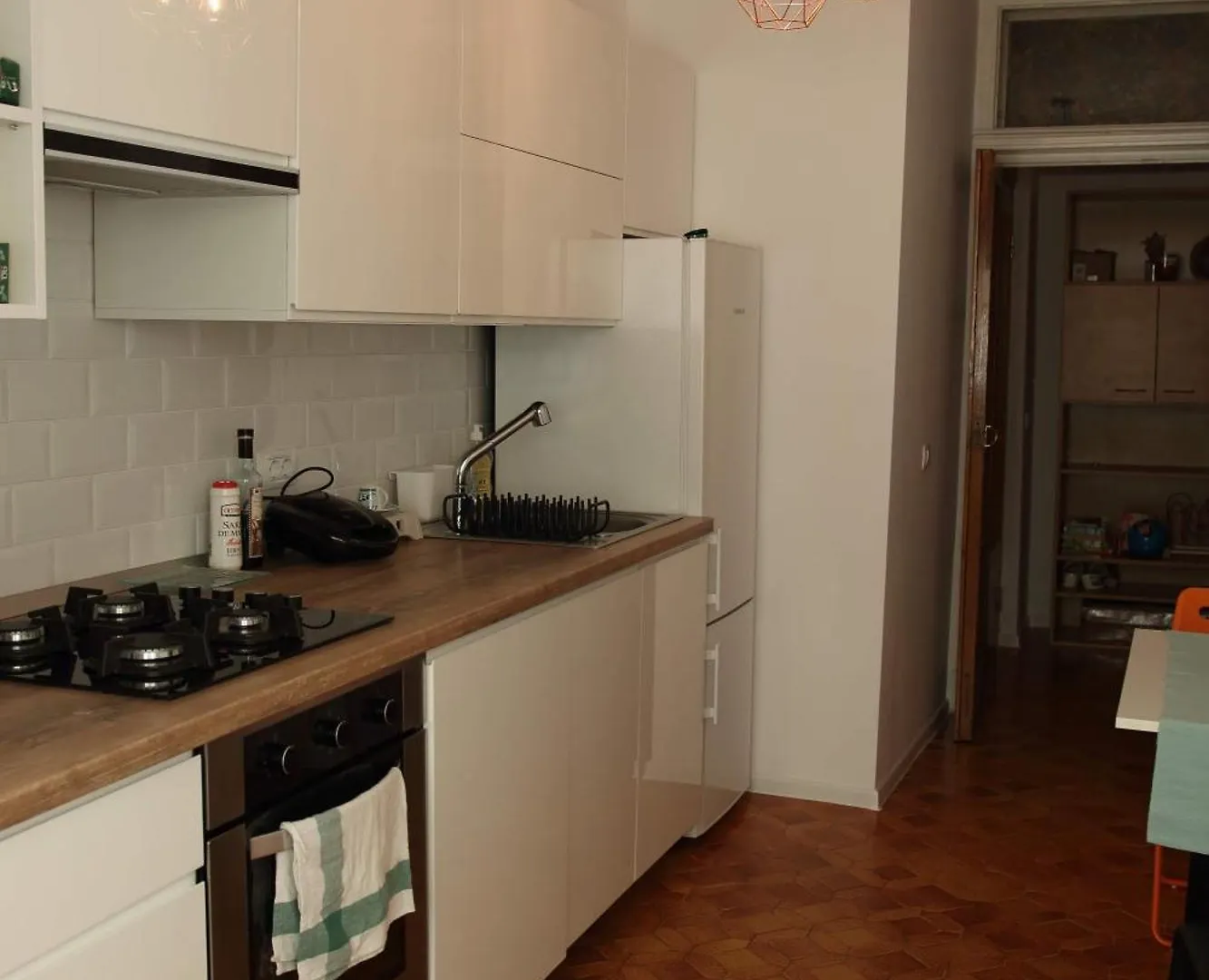 Sunshine 3 Rooms Apartment Near Arena Nationala Bucarest 0*,  Roumanie