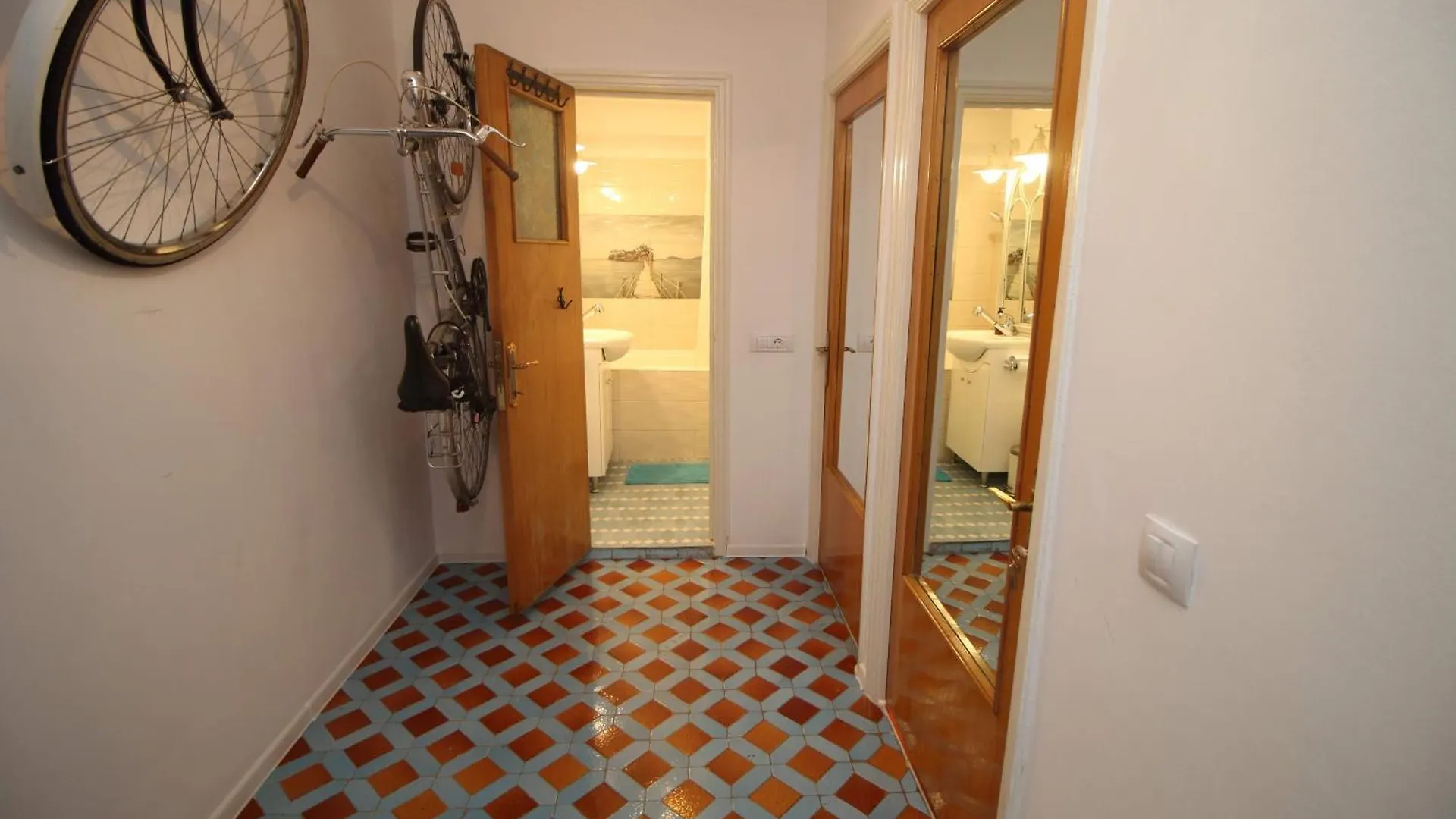 Sunshine 3 Rooms Apartment Near Arena Nationala Bucarest