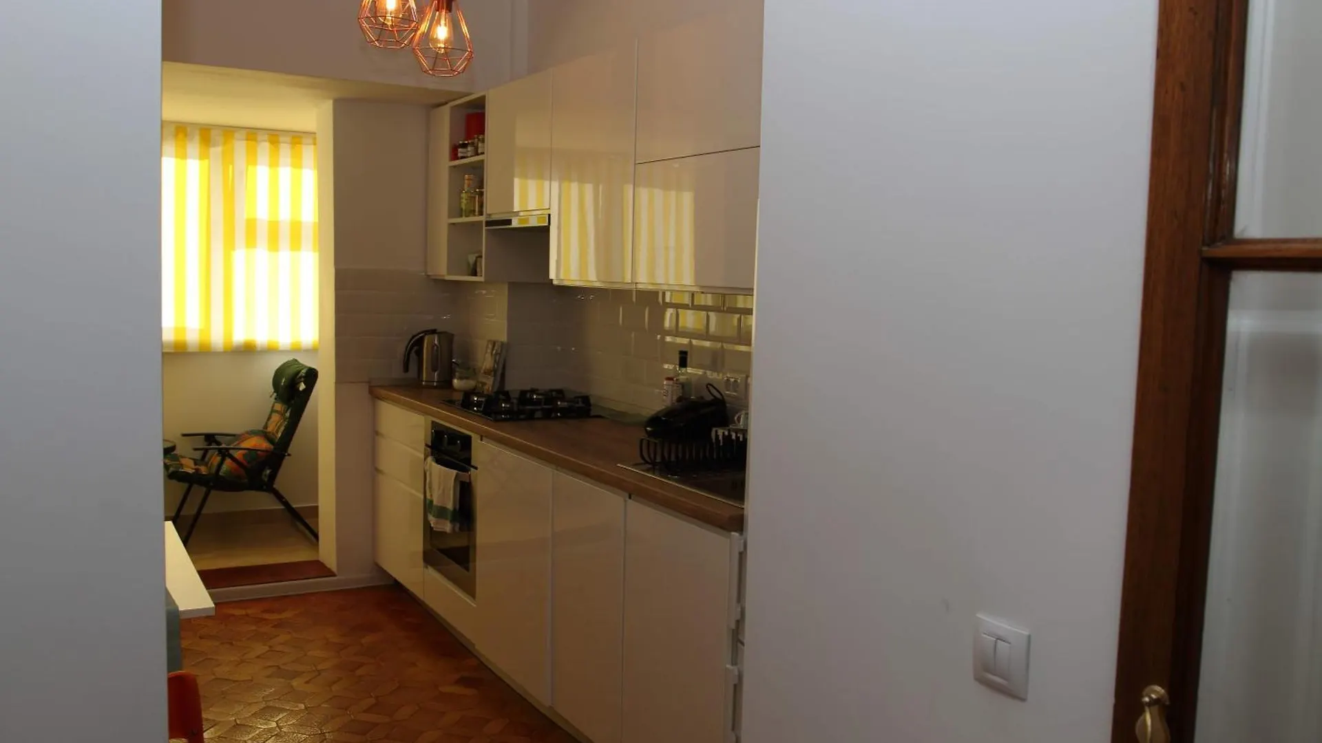 Sunshine 3 Rooms Apartment Near Arena Nationala Bucarest Roumanie